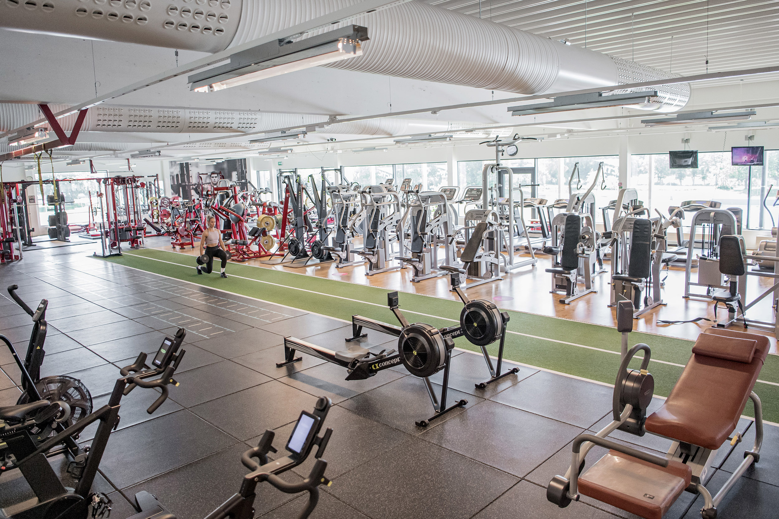 Träna och simma på Actic Eslöv